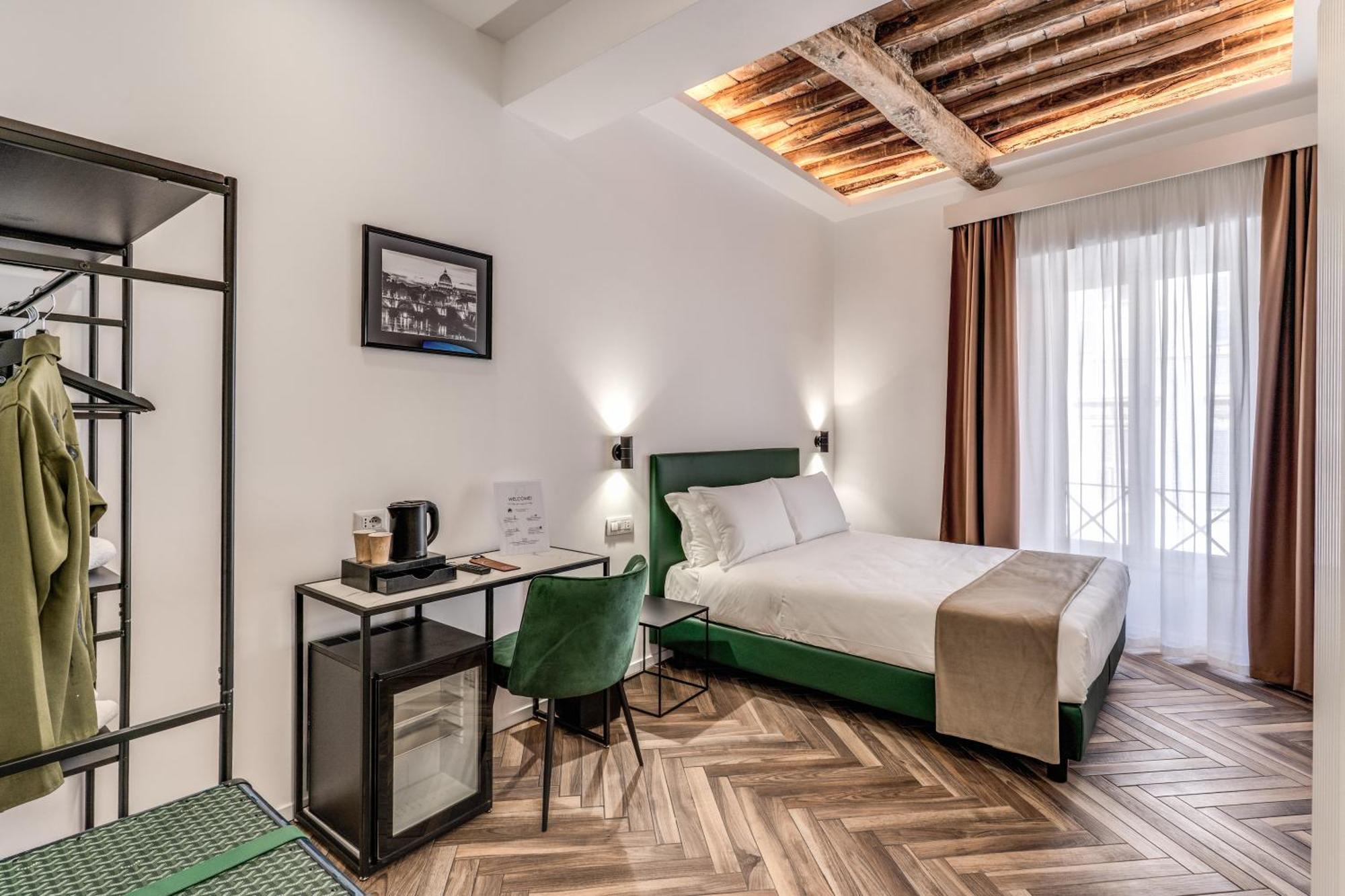 Effe Luxury * Roma